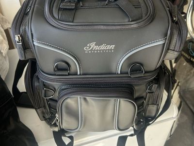 Brand new Indian Motorcycle Black Expandable Sissy Bar Commuter Bag with Rain Cover