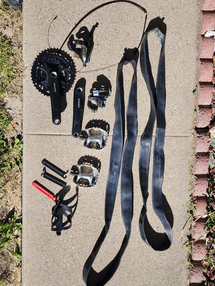 Main image 3