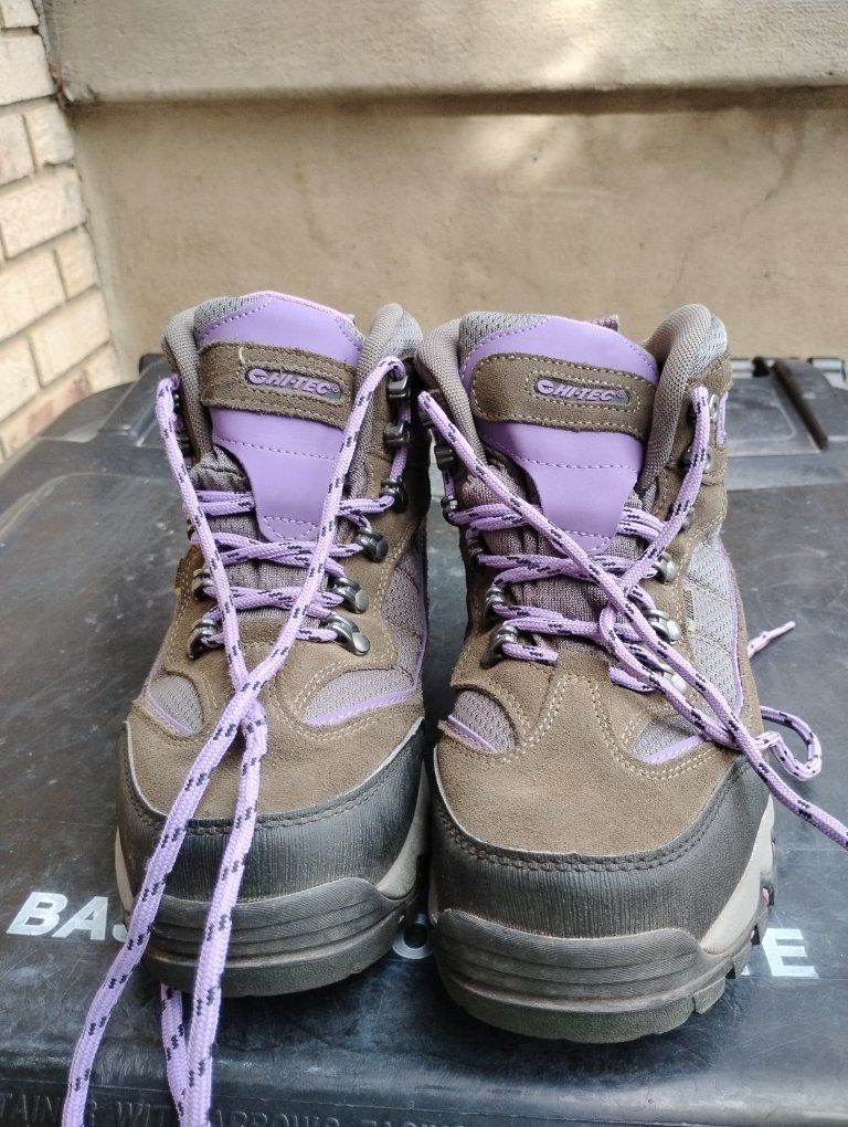 Hi-Tec Women's Hiking Boots Brown/Purple Size 8.5