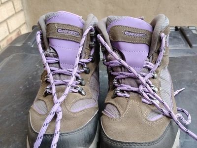 Hi-Tec Women's Hiking Boots Brown/Purple Size 8.5