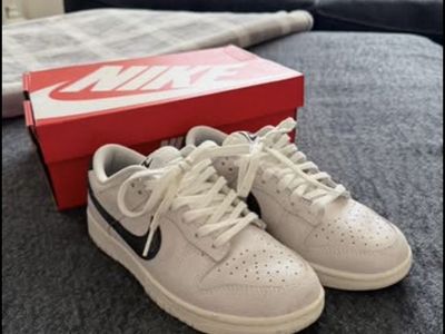 Nike Dunk Low