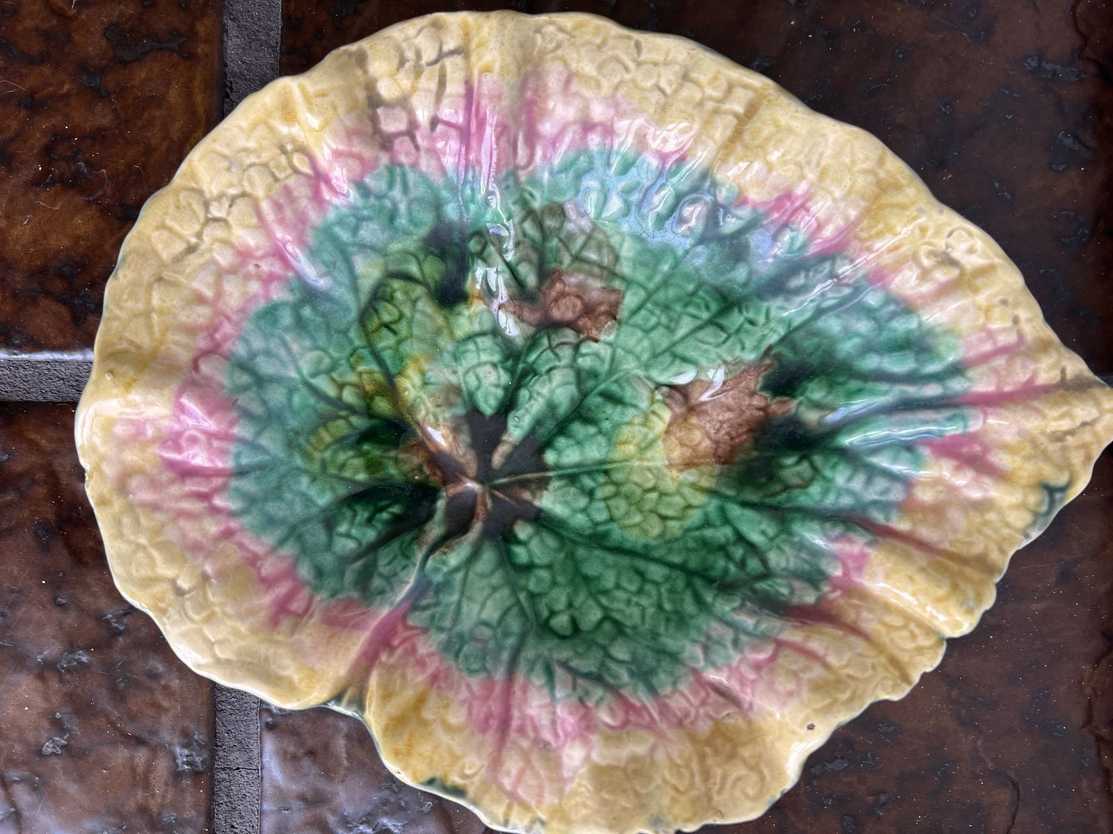 antique Etruscan Majolica begonia leaf tray