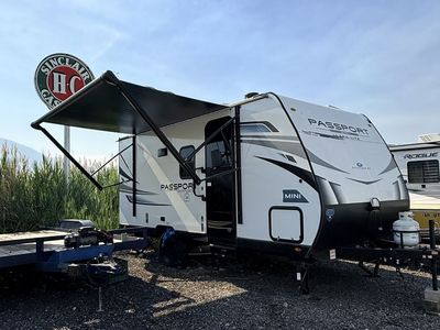 Keystone Passport // Off Grid Ready