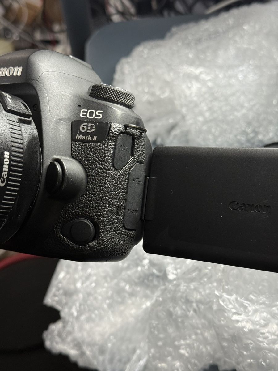 Canon 6d ii bundle