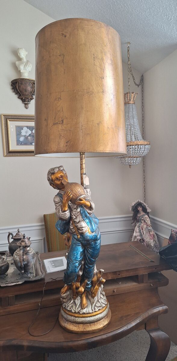 Mid Century Vintage Statue Lamp - Boy with Jug