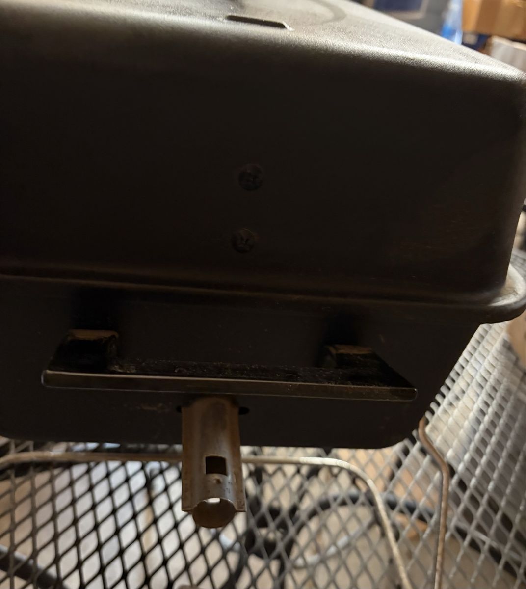 Main image 3