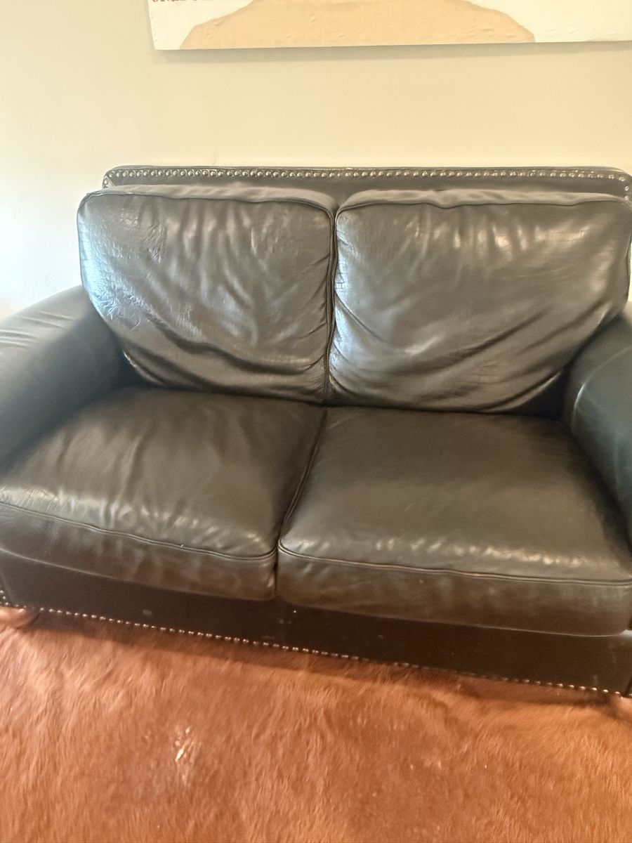 Main image 4