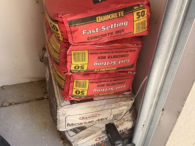 Quikrete Fast-Setting Concrete Mix & Rapid Set Mortar Mix - 50lb Bags