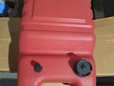 Attwood 6 Gallon Red Portable Marine Gas Tank Fuel Can