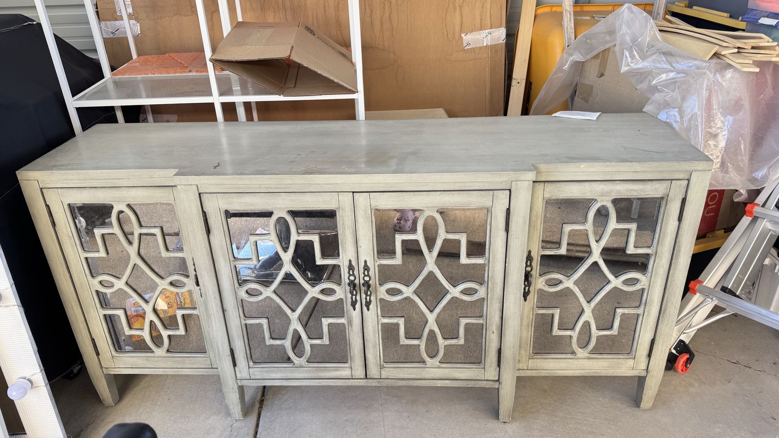 buffet/sideboard