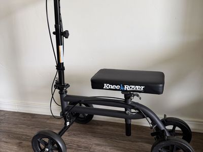 KneeRover Economy Knee Scooter Walker Crutch Alternative - Black, Adjustable Handlebars