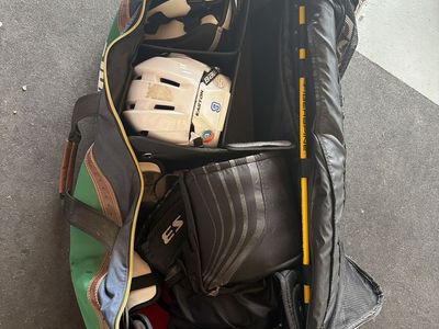 Grit Gear Bag Hockey Bag with pads and pants