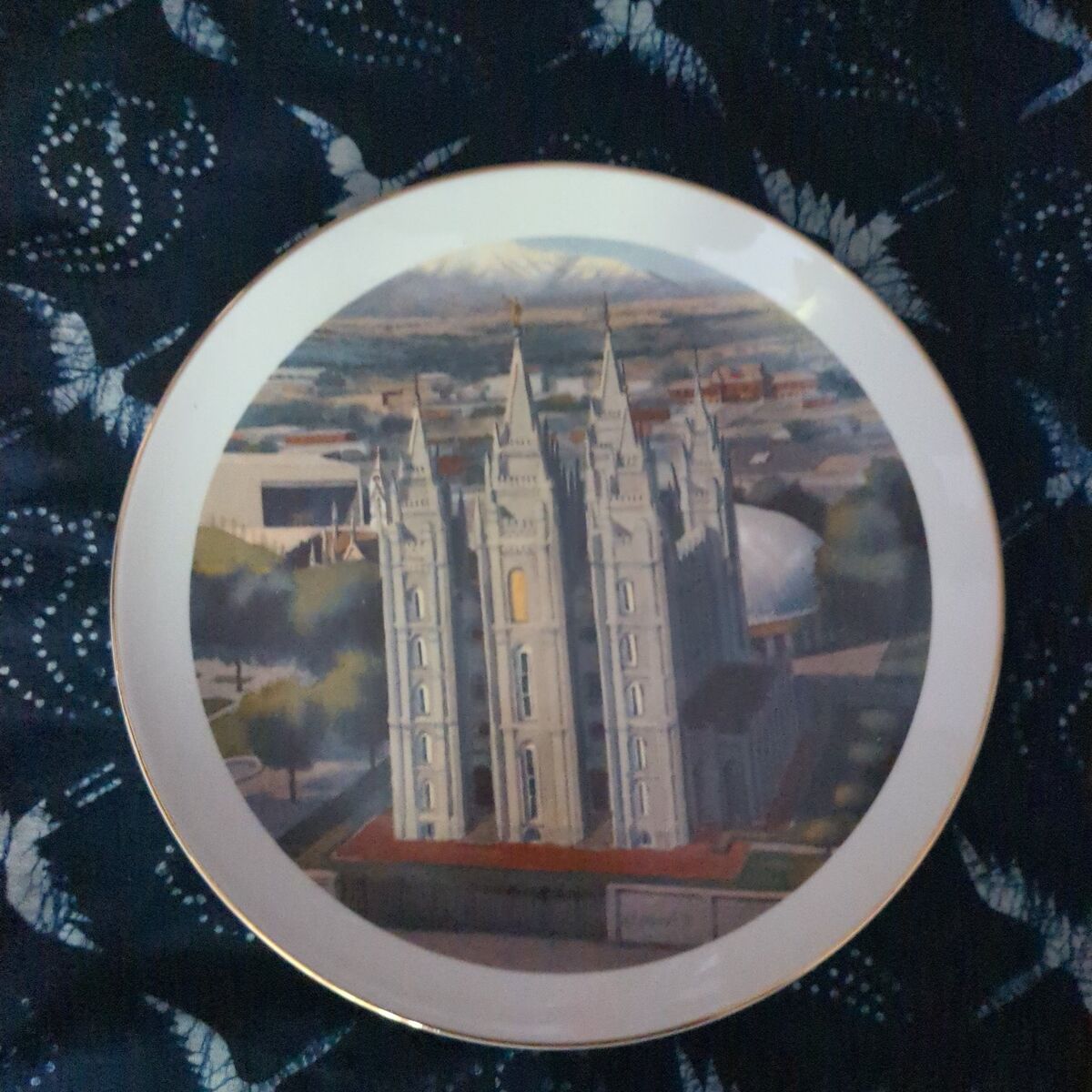 L.D.S. Salt lake Temple plate