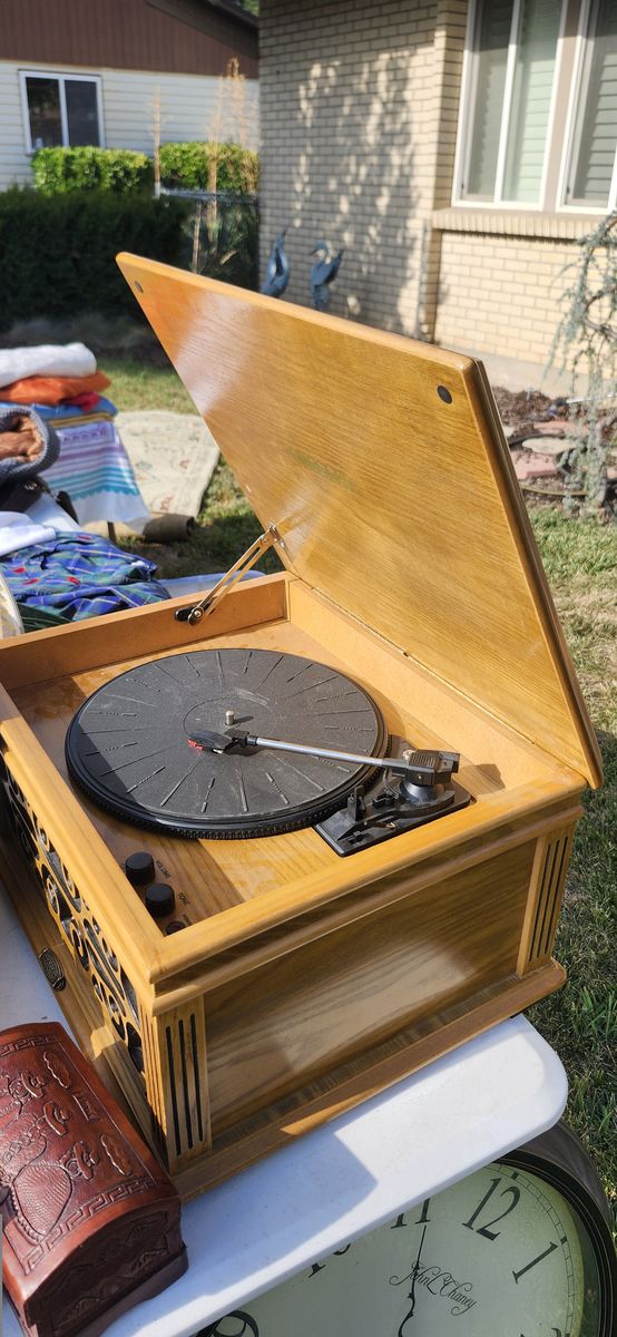Record player