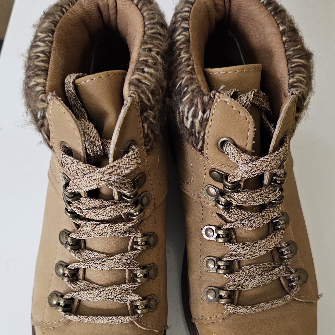 Time and Tru boots size 6