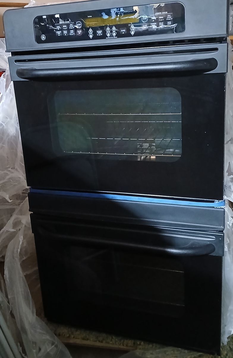 GE Like New Double Ovens