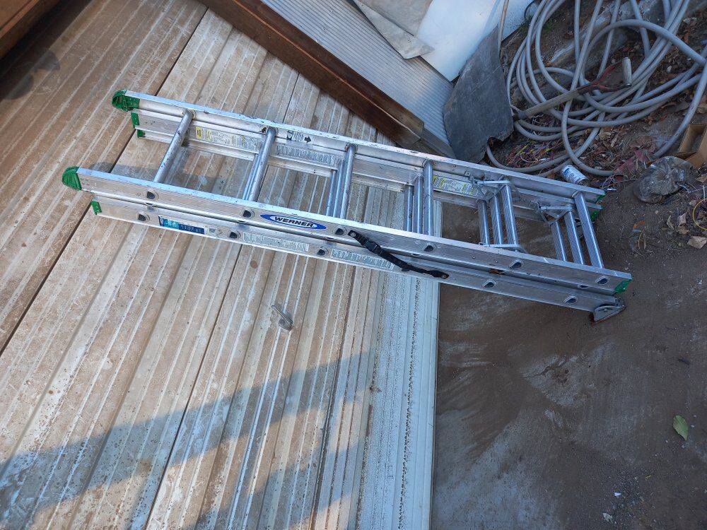 werner 16' 3 stage ladder