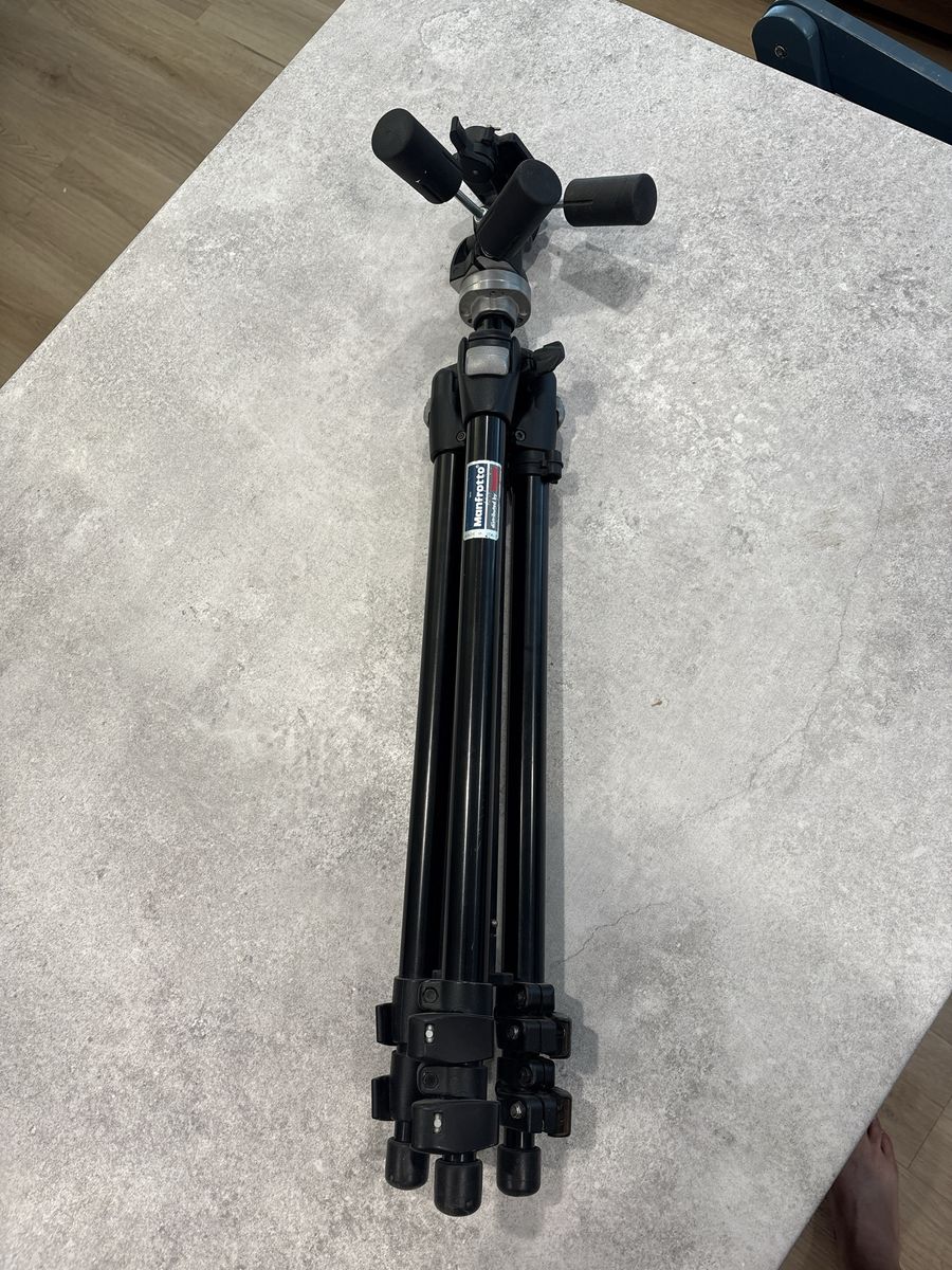 Manfrotto Bogen Camera Tripod Made in Italy