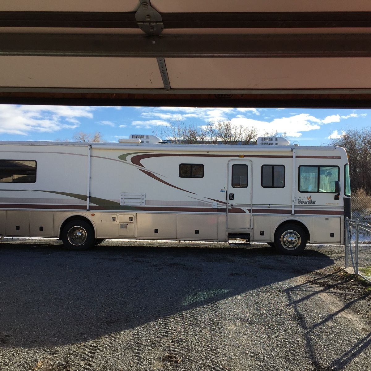 2001 Bounder X Line Motorhome