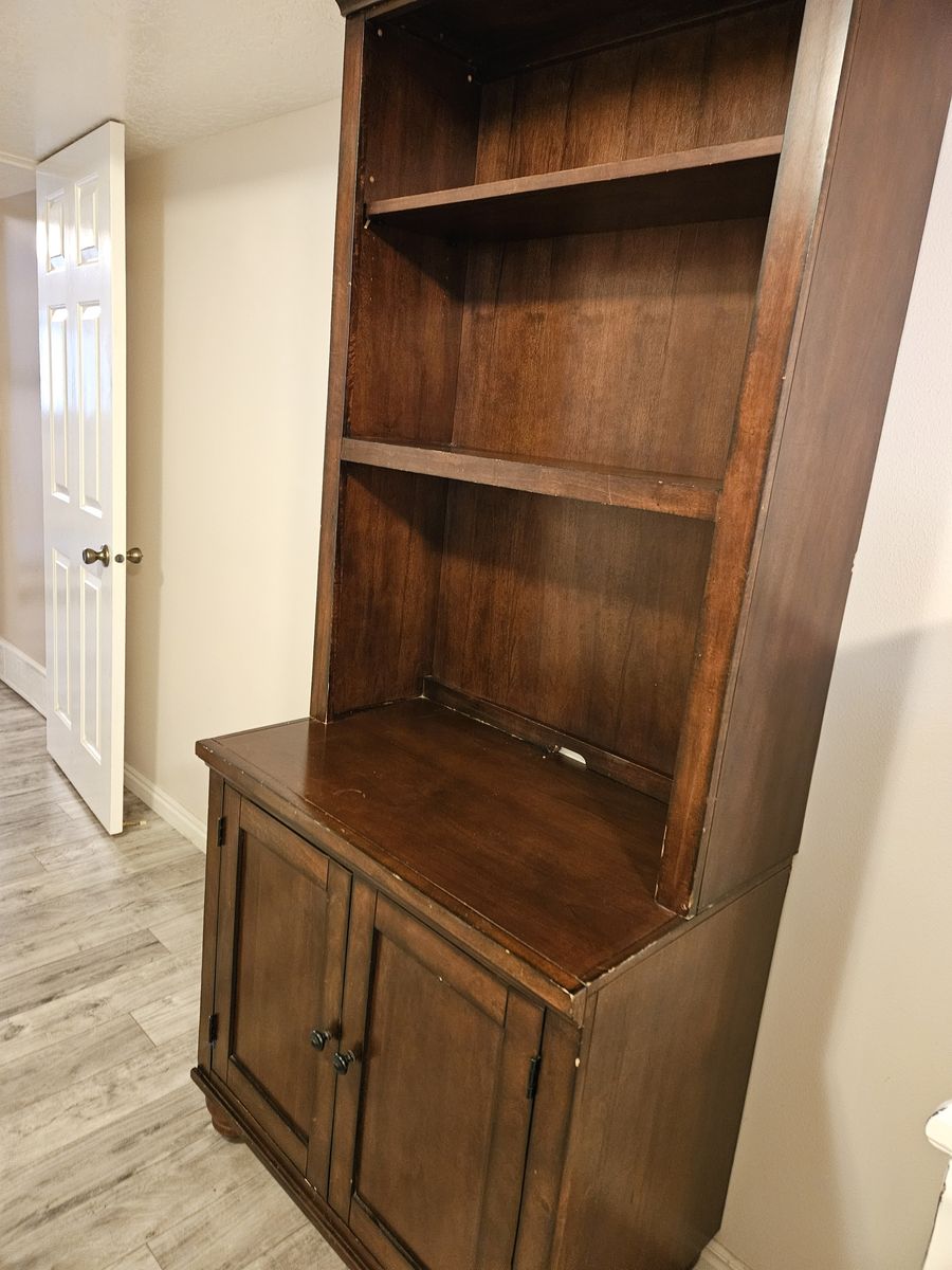 Free bookcase
