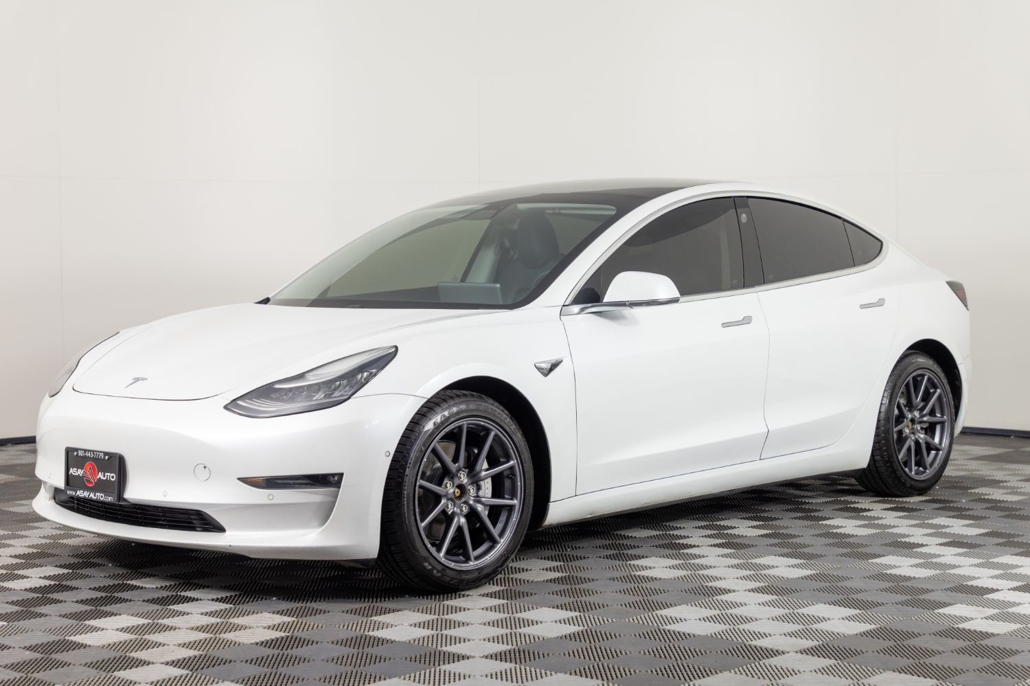 2020 Tesla Model 3 Long Range