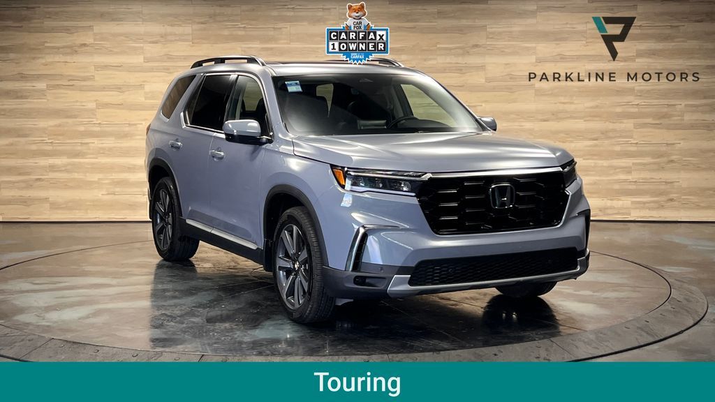 2025 Honda Pilot Touring