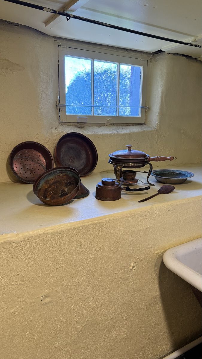 Vintage Copper Pots, Bowls, Pans & 2 Chafers.