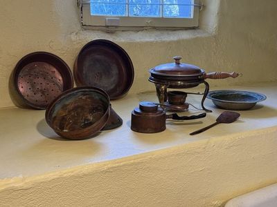 Vintage Copper Pots, Bowls, Pans & 2 Chafers.