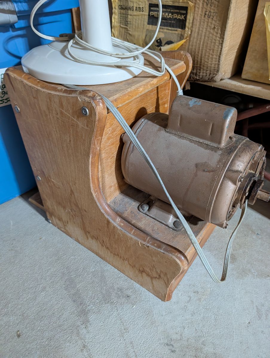 Magic Mill wheat grinder