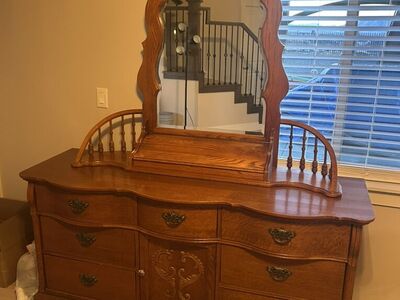Lexington Dresser