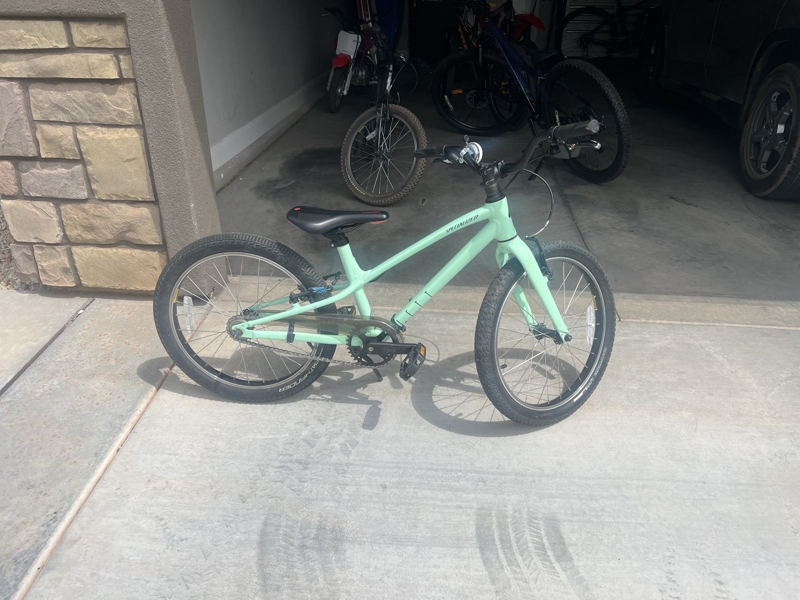 Specialized Jett 20 Kids Bike - Light Green, 20-inch Wheels, Single Speed O.B.O