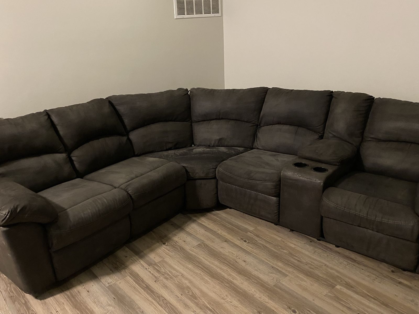 Tambo 2-Piece Reclining Couch