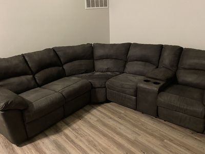 Tambo 2-Piece Reclining Couch