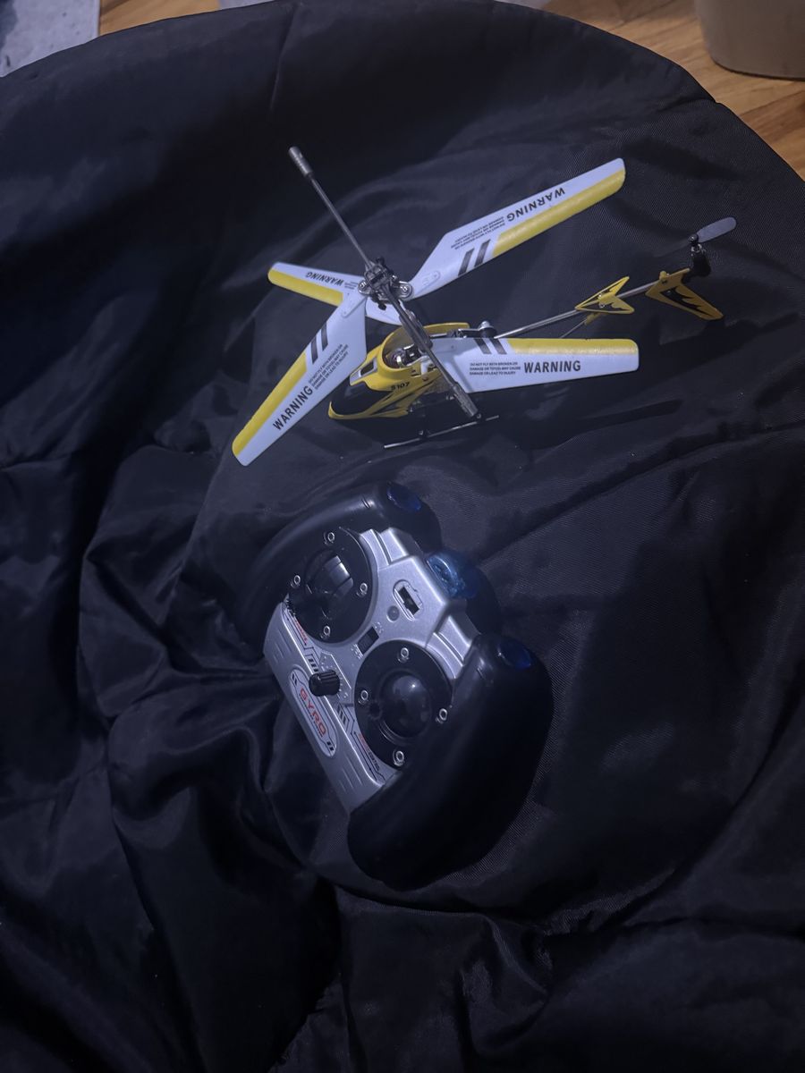 Main image 4