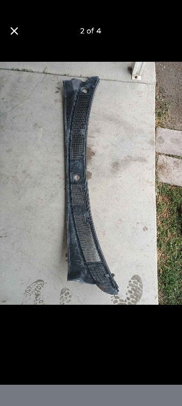 OEM 1996-2002 Toyota 4Runner Windshield Cowl Panel OBO