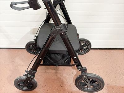 Bariatric Rollator 450Lb, 12" Front Wheel 10" Rear Rolling Walker | Very wide padded seat.