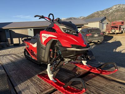 2023 LYNX Shredder RE 3900 Turbo w/ upgrades