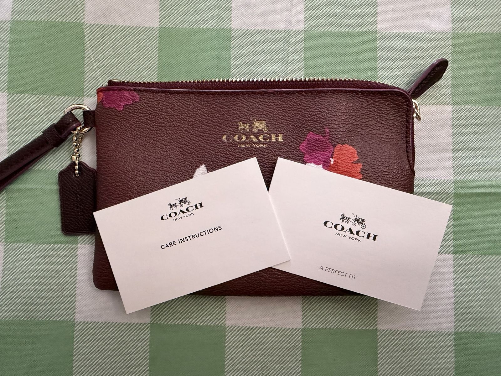 Coach New York Floral Print Small Wristlet