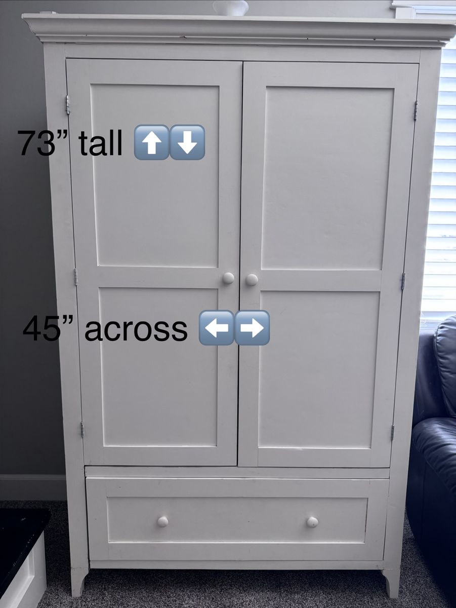 Armoire