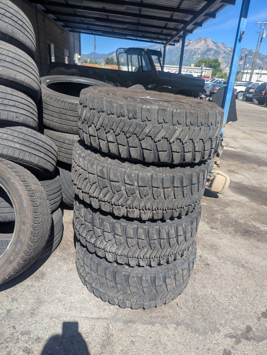 Goodyear Wrangler 32x11.50R15