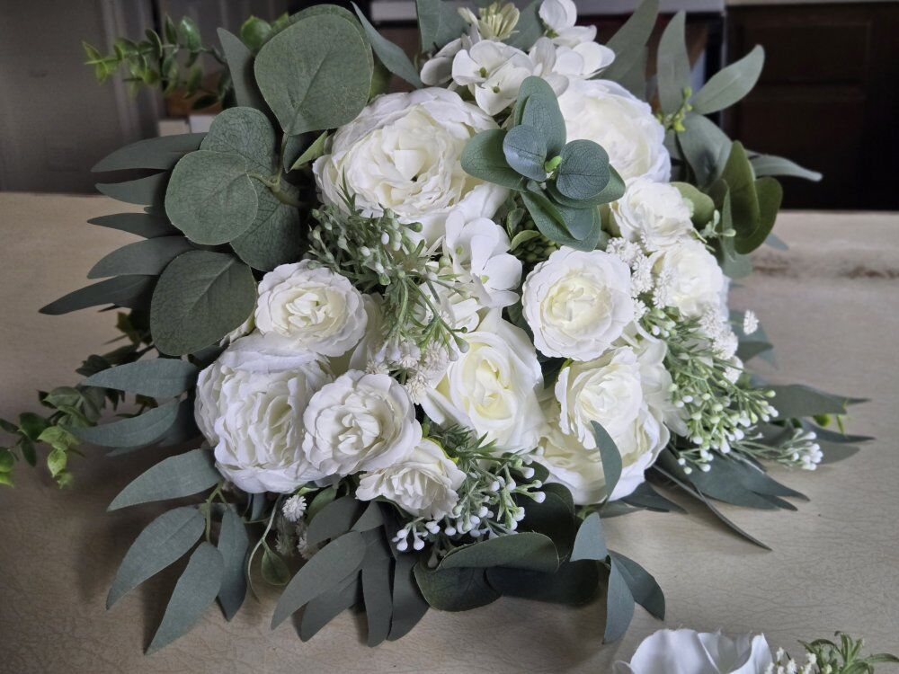 Silk Flower Bouquet & Boutonniere