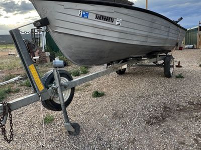 1988 Aluminum Boat 14'