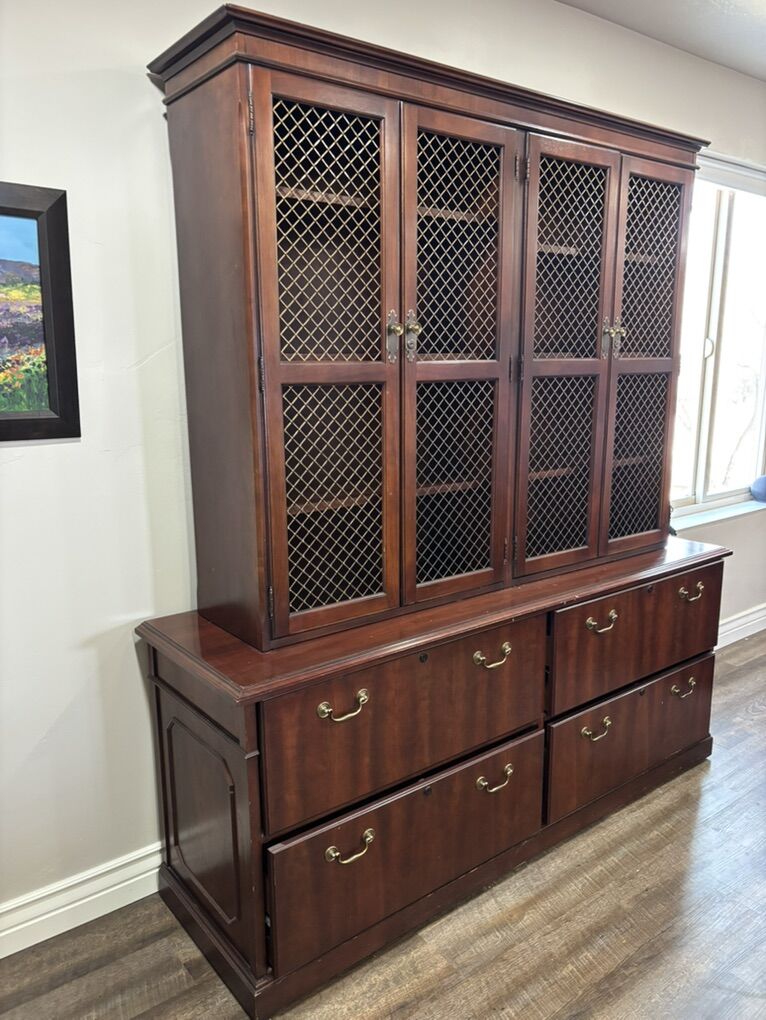 Matching cabinet And Desk set