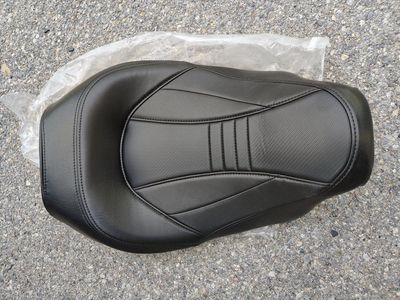 Harley Davidson Road King 09- 21 seat