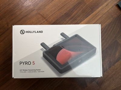 Hollyland Pyro 5 Wireless Monitor (BRAND NEW SEALED)