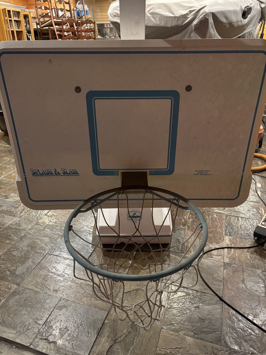 Splash & Slam Pool Basketball Hoop