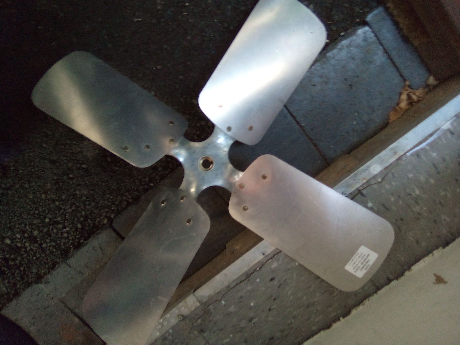 Central Air Fan Blade