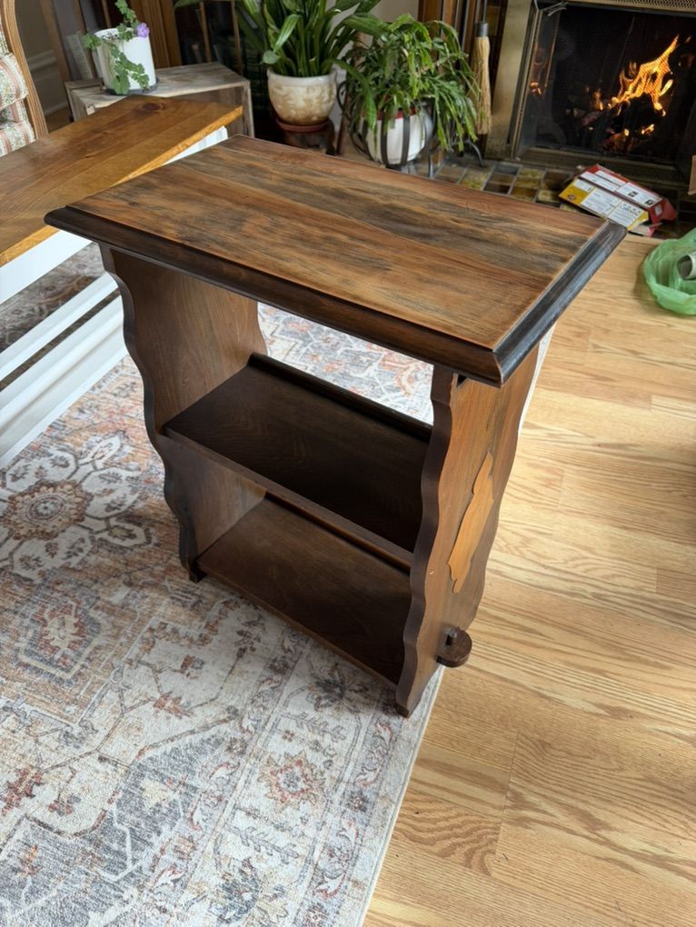 Vintage 3 Tier Bookshelf