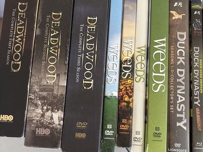 Deadwood Complete Series & Weeds Seasons 1-4 & Duck Dynasty Seasons 1-4 DVD/Blu-ray Lot
