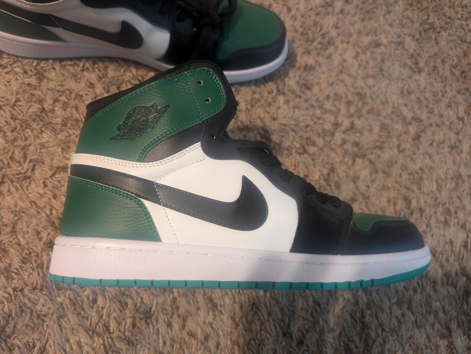 Jordan 1 Retro High Pine Green Size 14